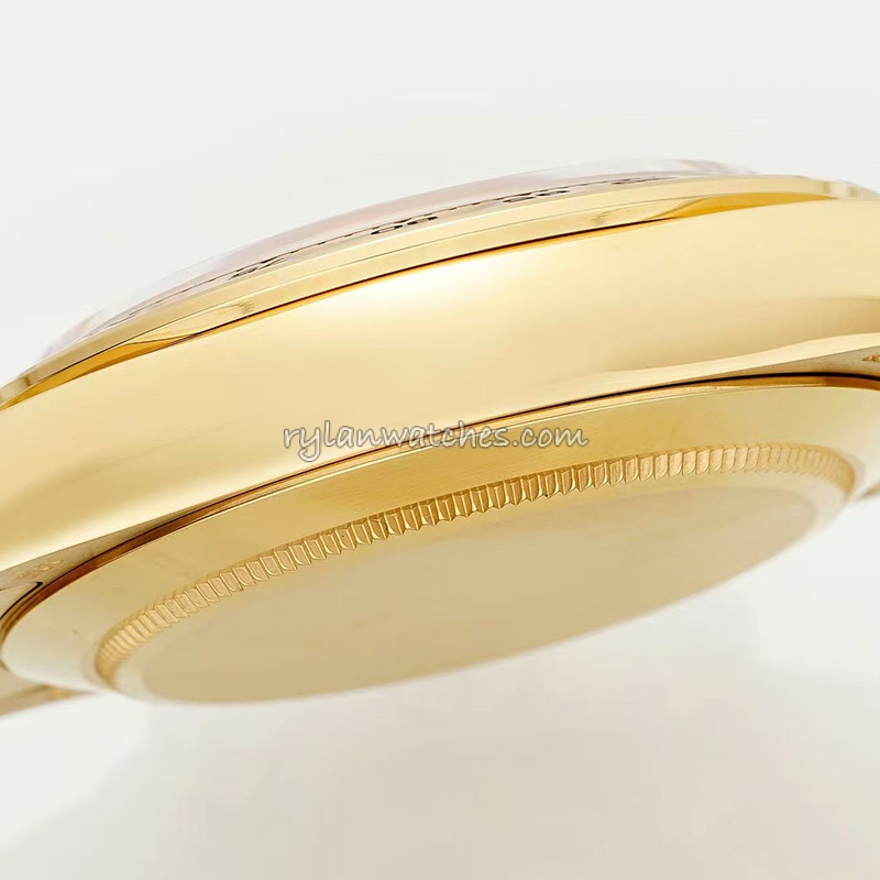 Rolex Daytona 116508 Green Dial with Yellow Gold Case 40mm