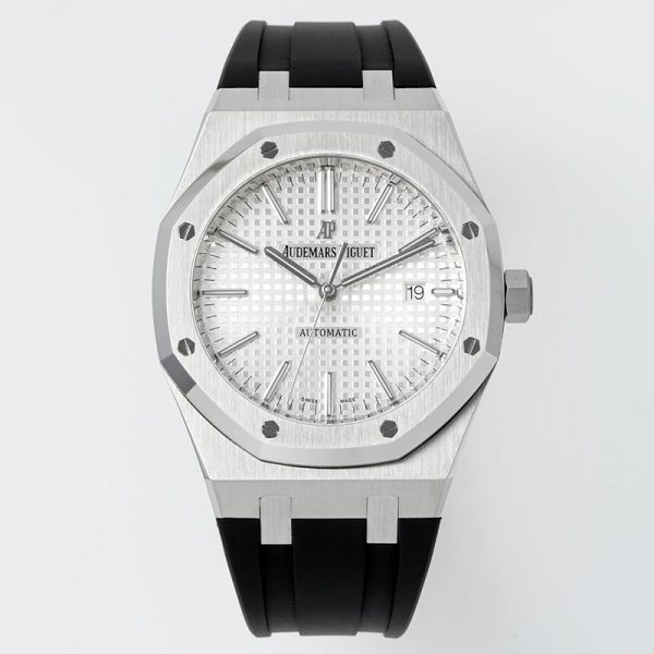 Audemars Piguet Royal Oak 15400 white dial black rubber strap 41mm