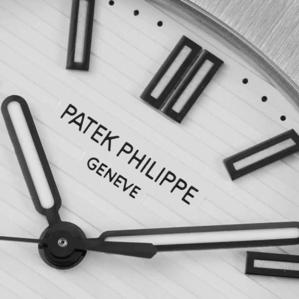 Patek Philippe 5711 Nautilus 40mm white steel case - Image 2