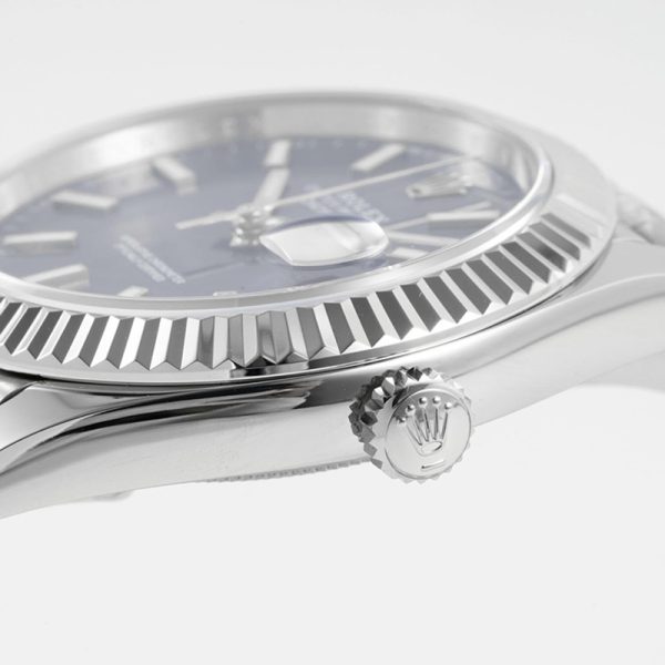 Rolex Datejust m126300 41MM Classic Blue