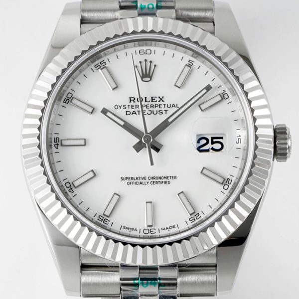 ROLEX Datejust M126300 41MM Log white flour