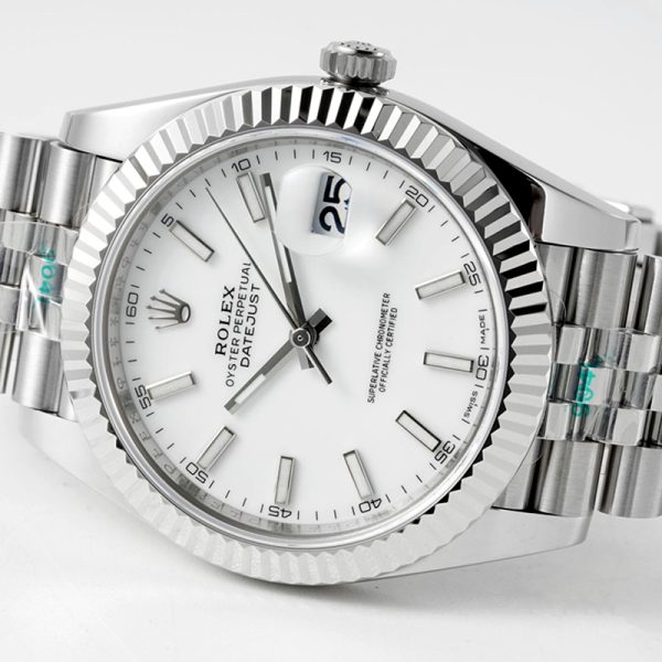 ROLEX Datejust M126300 41MM Log white flour
