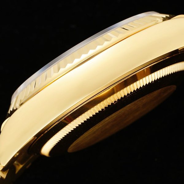 ROLEX Day-Date M128238 JOURNAL Gold 36mm