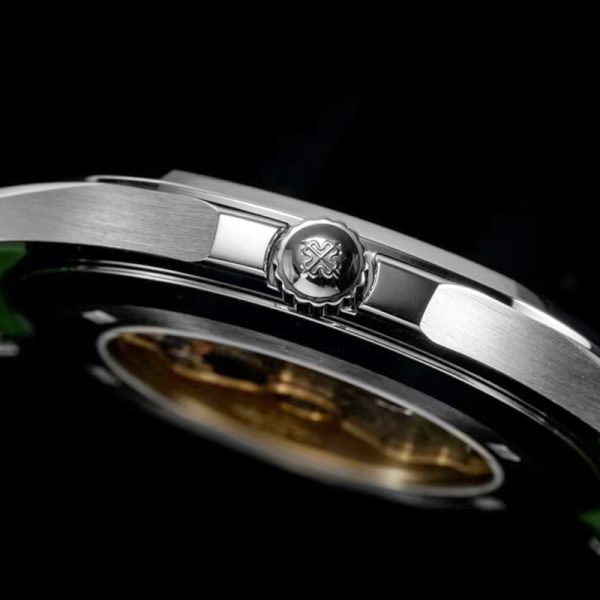 Patek Philippe Aquanaut Green Dial White Metal Case Clone 42mm