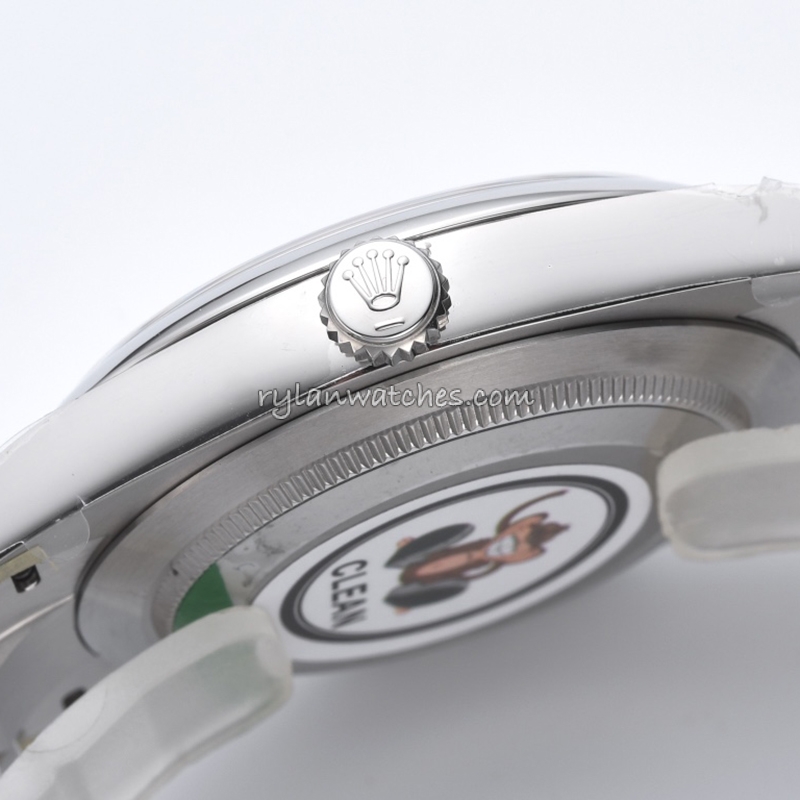 Rolex Oyster Perpetual Silver Dial 31MM Clone with silver dial