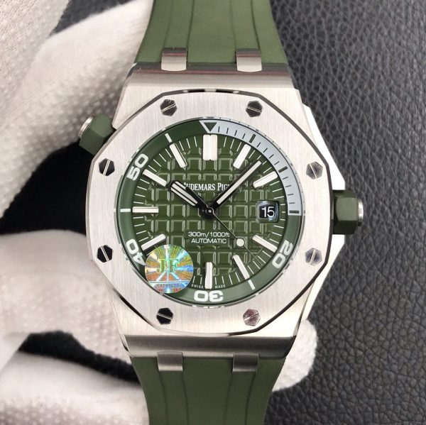 Audemars Piguet Royal Oak Offshore Diver 15710 army green 42mm