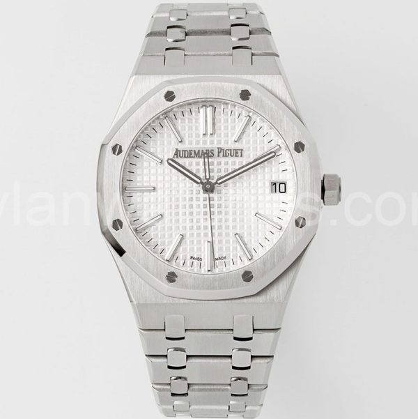 Audemars Piguet Royal Oak 15510 steel case white dial 41mm