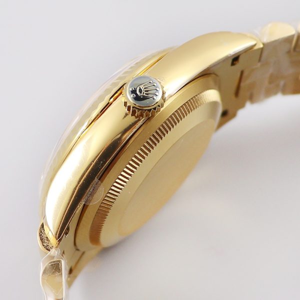 ROLEX Day-Date M128238 JOURNAL 36MM Gold
