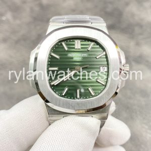 nautilus patek philippe 5711