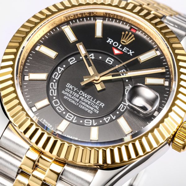 Rolex Sky-Dweller Stainless Steel Green Dial Oyster Clone 42MM (Copy)