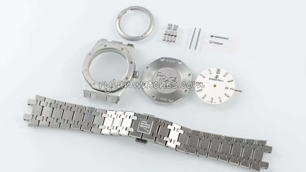Detailed Audemars Piguet super clone guide