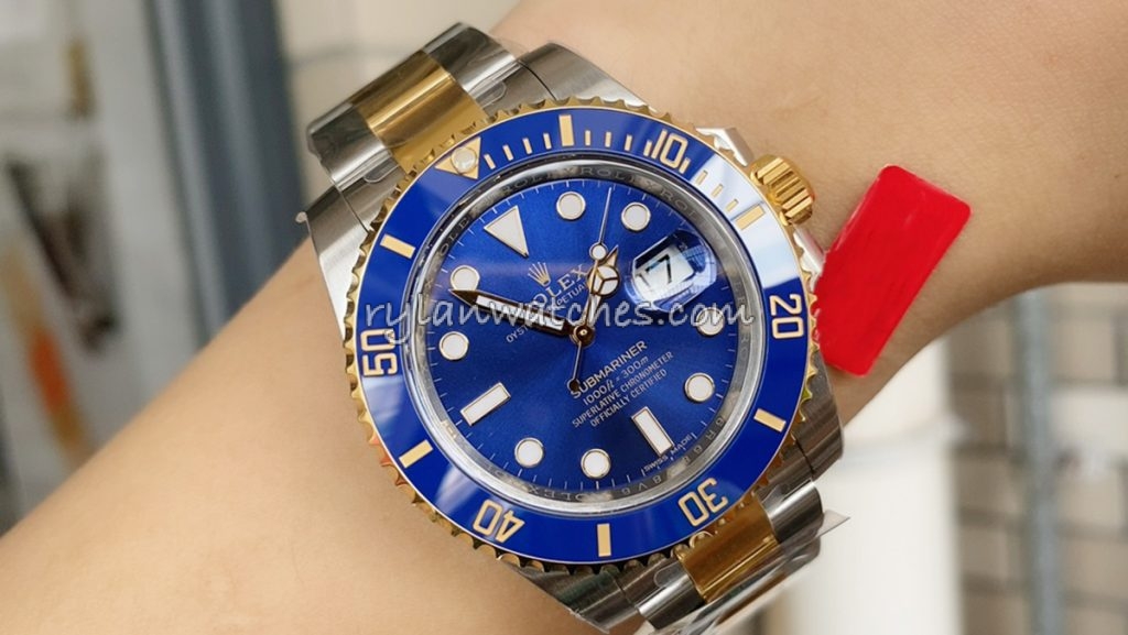 On-wrist shot of 1:1 super clone watch during daily wear