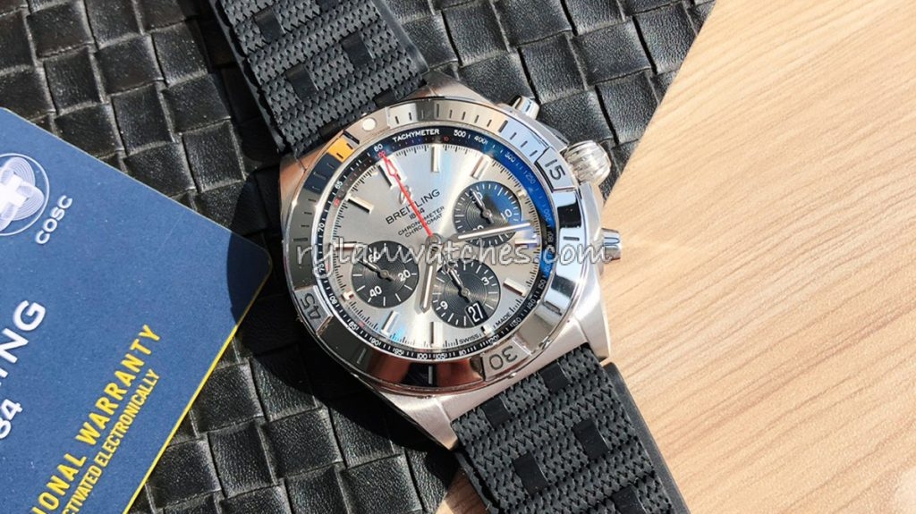 breitling super clone watches pilot chronograph detail