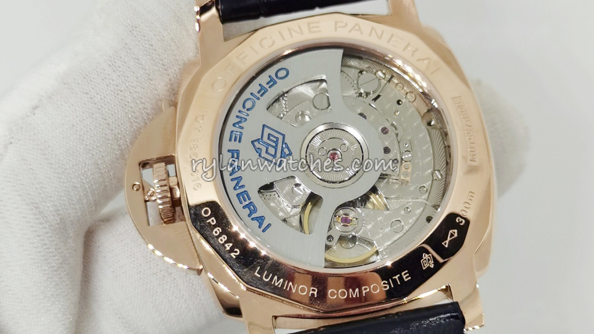 panerai super clone watch sandwich dial detail